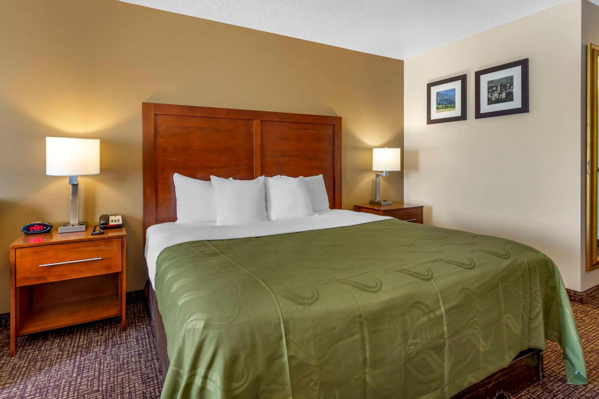 Quality Inn Logan Near University Экстерьер фото